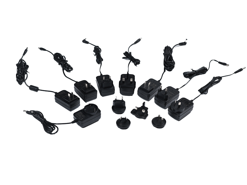 C06 24W - 歐規電源適配器