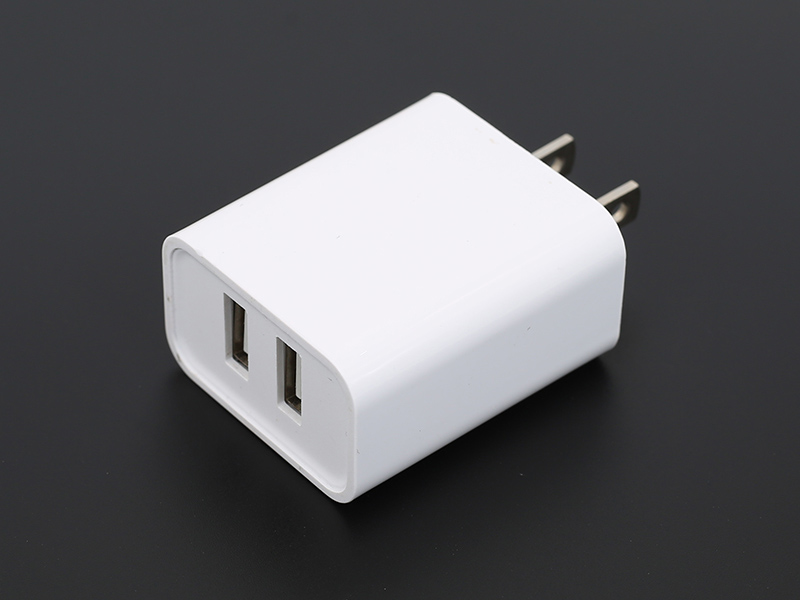 B28 5V2.4A  2USB 美規(guī)電池充電器