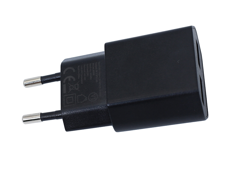 B32 5V2.4A 2USB 歐規 充電器